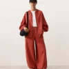 Giacca con cappuccio in 100% lino