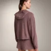 Giacca con cappuccio in maglia a coste