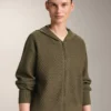 Giacca con cappuccio in maglia strutturata