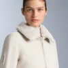 Giacca da sci Primaloft® color block super aderente e resistente all’acqua Giacca da sci Primaloft® color block super aderente e resistente all’acqua