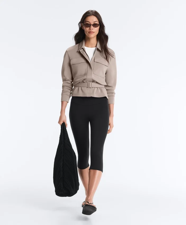 Giacca dritta con cintura e modal Soft Touch Giacca dritta con cintura e modal Soft Touch