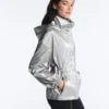 Giacca idrorepellente con effetto metallizzato Giacca idrorepellente con effetto metallizzato