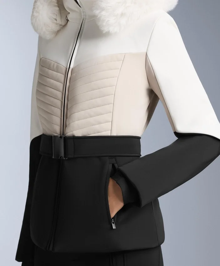Giacca imbottita da sci Primaloft® a blocchi di colore, vestibilità super slim e resistente all’acqua Giacca imbottita da sci Primaloft® a blocchi di colore, vestibilità super slim e resistente all’acqua