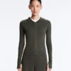 Giacca in maglia slim fit con cappuccio Giacca in maglia slim fit con cappuccio