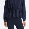 Giacca in modal Soft Touch con vita regolabile e collo alto Giacca in modal Soft Touch con vita regolabile e collo alto