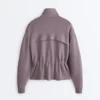 Giacca in modal Soft Touch con vita regolabile e collo alto Giacca in modal Soft Touch con vita regolabile e collo alto