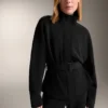 Giacca lunga con cintura in modal spazzolato Giacca lunga con cintura in modal spazzolato