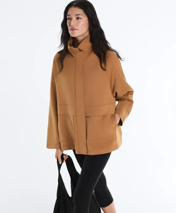 Giacca lunga effetto neoprene Giacca lunga effetto neoprene