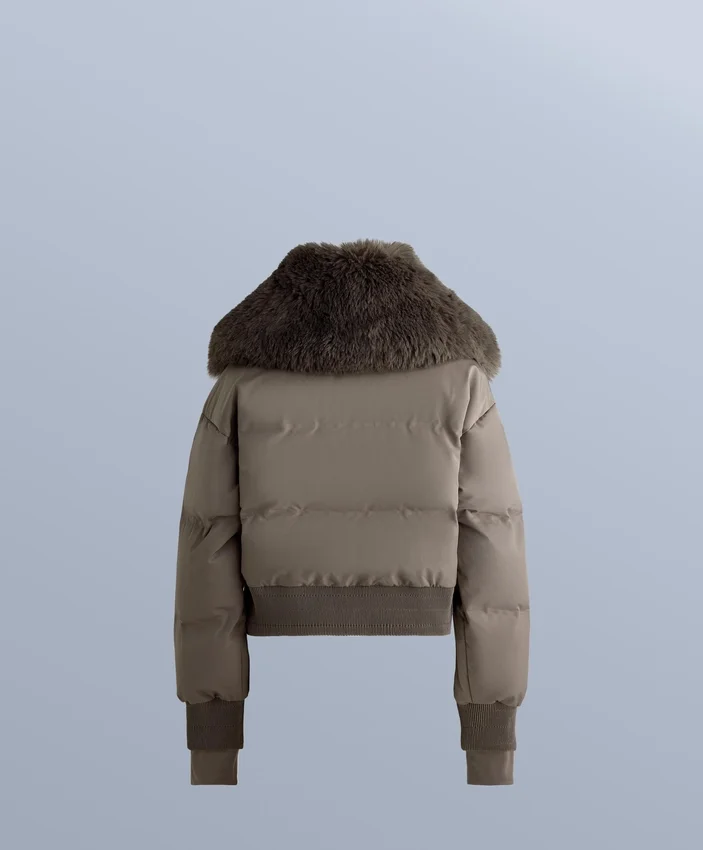 Giacca Minardi Piume Ski idrorepellente 80% piumino e 20% piume Giacca Minardi Piume Ski idrorepellente 80% piumino e 20% piume