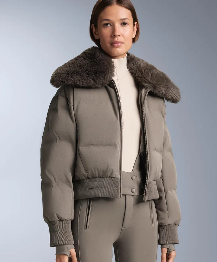 Giacca Minardi Piume Ski idrorepellente 80% piumino e 20% piume Giacca Minardi Piume Ski idrorepellente 80% piumino e 20% piume