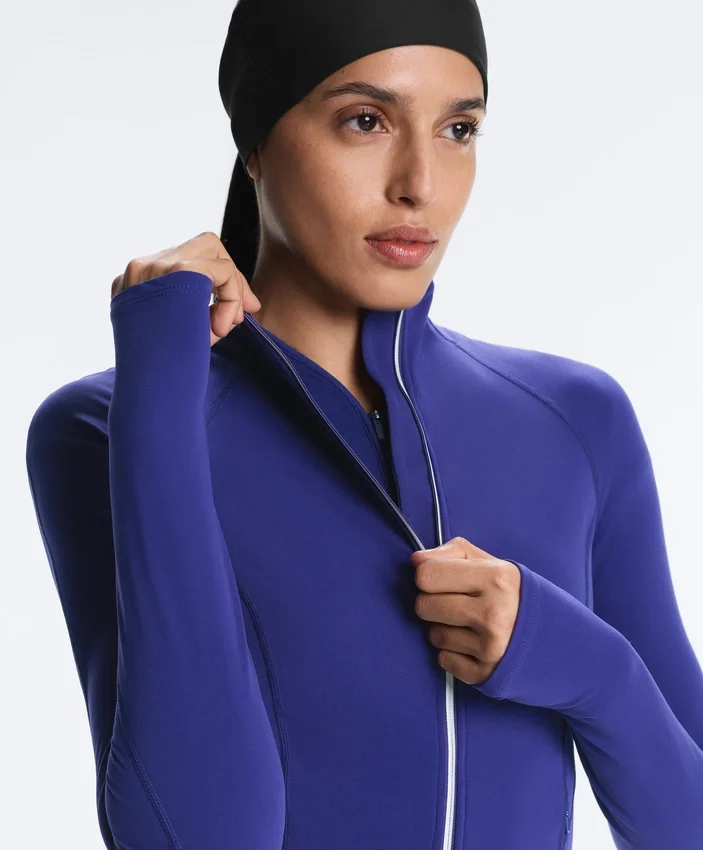 Giacca tecnica leggera e calda Giacca tecnica leggera e calda