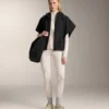 Gilet imbottito con cappuccio