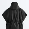Gilet imbottito con cappuccio
