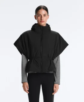Gilet imbottito con cappuccio Gilet imbottito con cappuccio