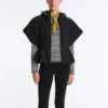 Gilet imbottito con cappuccio