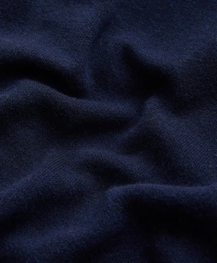 Maglione a collo alto con mezza zip Maglione a collo alto con mezza zip