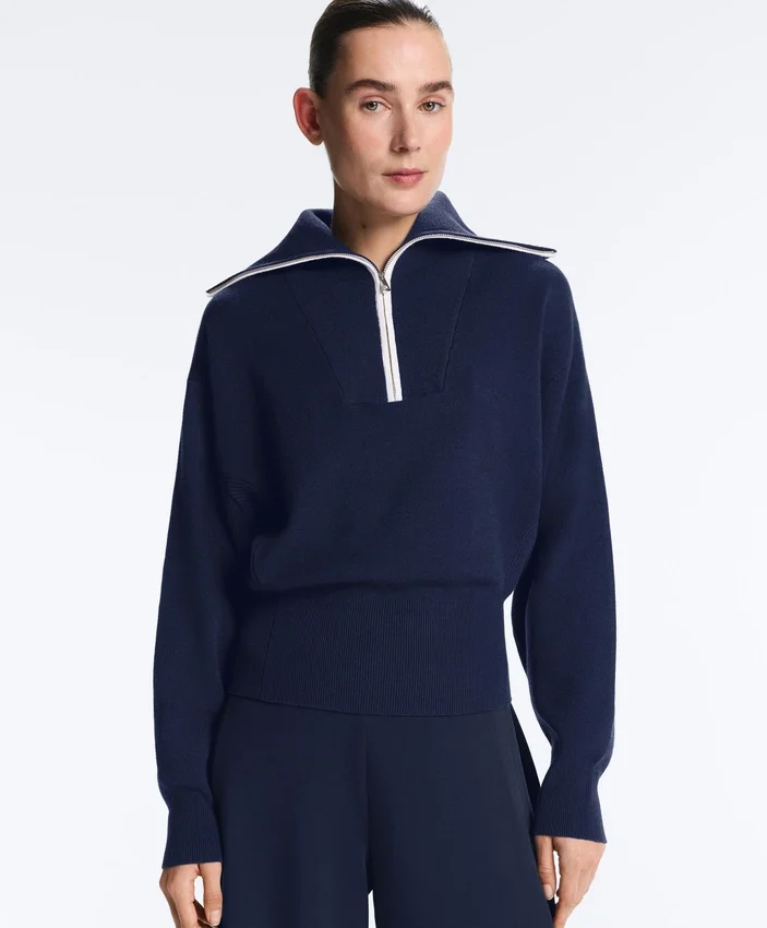 Maglione a collo alto con mezza zip Maglione a collo alto con mezza zip