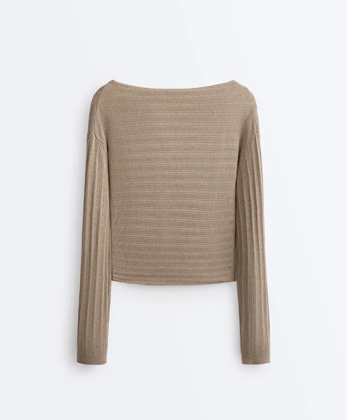 Maglione a maglia fine a coste Maglione a maglia fine a coste