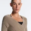 Maglione a maglia fine a coste Maglione a maglia fine a coste