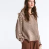 Maglione a maniche lunghe a righe