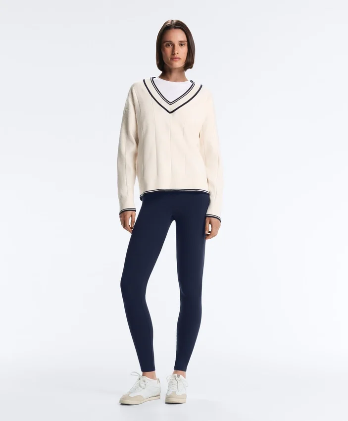 Maglione in maglia con scollo a V a contrasto Maglione in maglia con scollo a V a contrasto