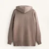 Maglione lungo in maglia con cappuccio Maglione lungo in maglia con cappuccio