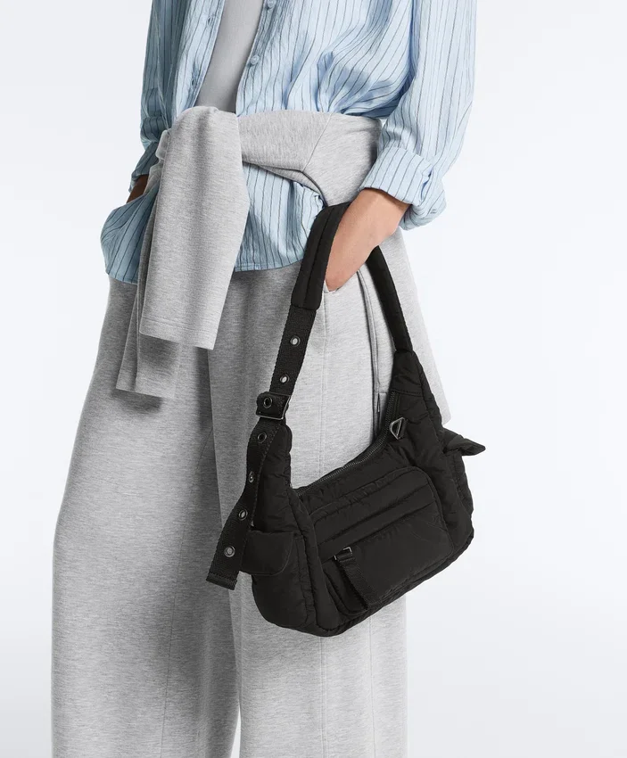 Mini borsa con tasche maxi Mini borsa con tasche maxi