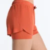 Pantaloncini 2 in 1 a vita media Light Touch Pantaloncini 2 in 1 a vita media Light Touch