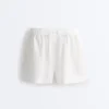 Pantaloncini a vita media in 100% lino