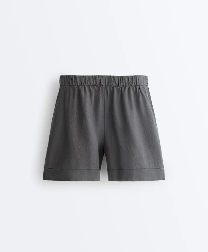 Pantaloncini in 100% lino Pantaloncini in 100% lino