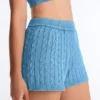 Pantaloncini in maglia a trecce lavata Pantaloncini in maglia a trecce lavata