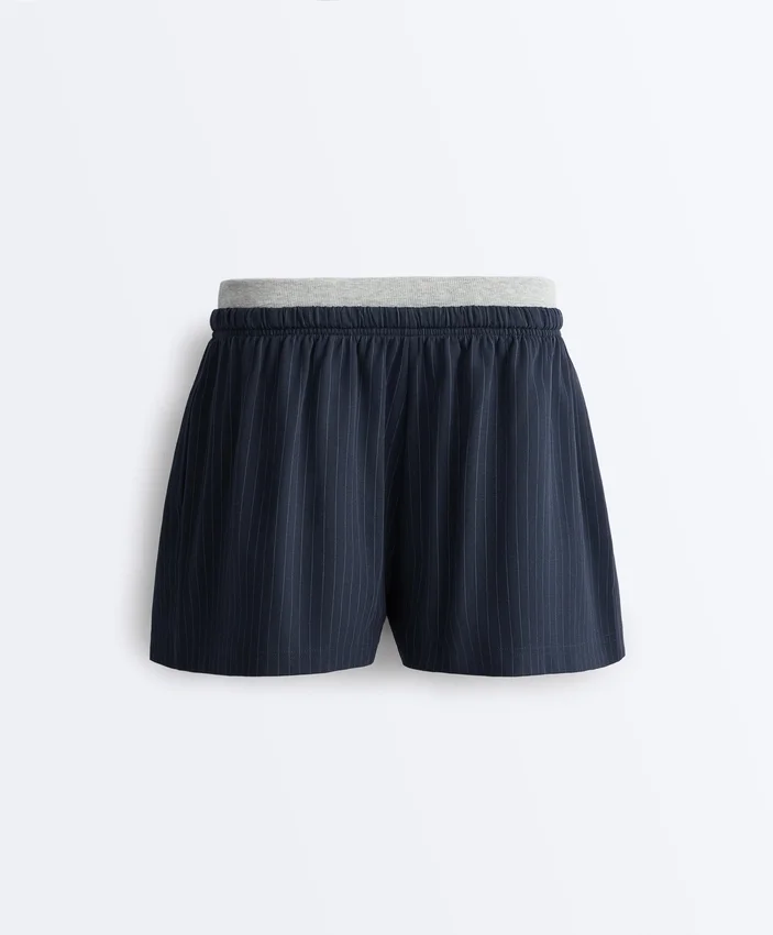 Pantaloncini in piqué di cotone gessato Pantaloncini in piqué di cotone gessato