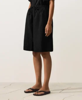 Pantaloncini midi in 100% lino
