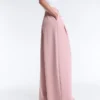 Pantaloni a gamba dritta con pieghe in piqué di cotone Pantaloni a gamba dritta con pieghe in piqué di cotone