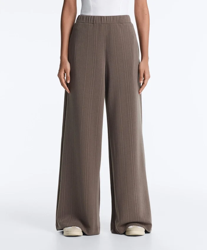 Pantaloni a gamba dritta con striscia asimmetrica e modal Pantaloni a gamba dritta con striscia asimmetrica e modal