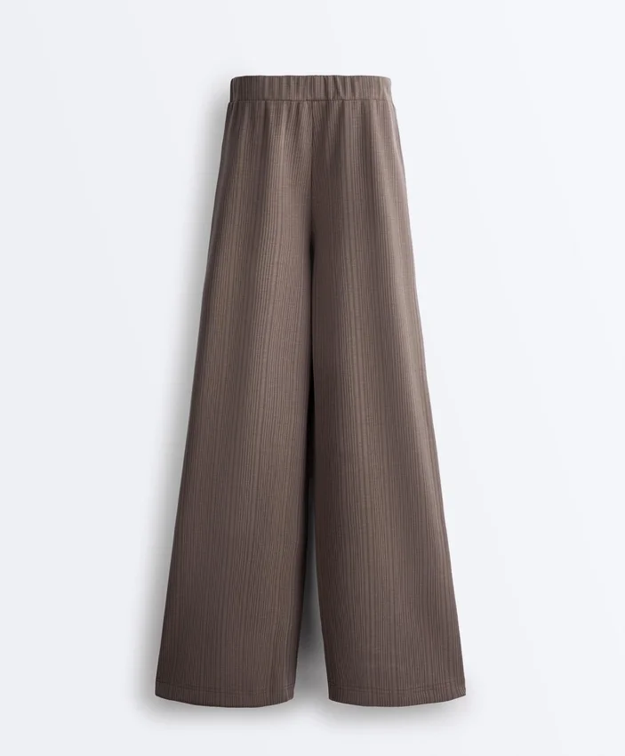 Pantaloni a gamba dritta con striscia asimmetrica e modal Pantaloni a gamba dritta con striscia asimmetrica e modal
