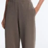 Pantaloni a gamba dritta con striscia asimmetrica e modal Pantaloni a gamba dritta con striscia asimmetrica e modal