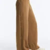 Pantaloni a gamba dritta con struttura a maglia laterale Pantaloni a gamba dritta con struttura a maglia laterale