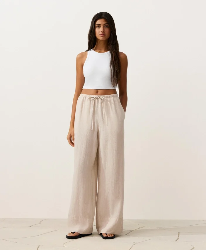 Pantaloni a gamba dritta in 100% lino Pantaloni a gamba dritta in 100% lino