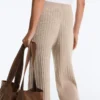 Pantaloni a gamba dritta in maglia a coste