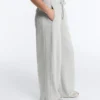 Pantaloni a gamba dritta in piqué melange