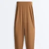 Pantaloni a gamba larga a vita alta Light Touch