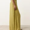 Pantaloni a gamba larga in 100% lino con piega laterale