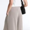 Pantaloni a gamba larga in modal Soft Touch con dettaglio a corsetto Pantaloni a gamba larga in modal Soft Touch con dettaglio a corsetto