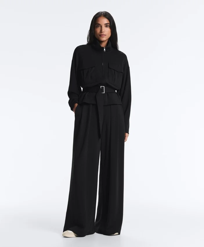 Pantaloni a gamba larga in modal Soft Touch con dettaglio a pieghe in vita Pantaloni a gamba larga in modal Soft Touch con dettaglio a pieghe in vita