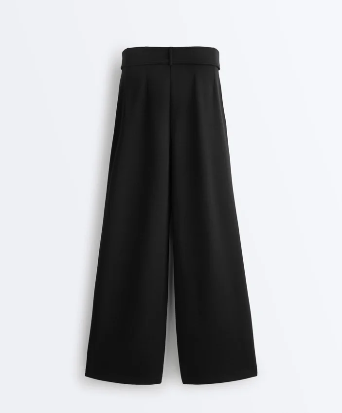 Pantaloni a gamba larga in modal Soft Touch con dettaglio a pieghe in vita Pantaloni a gamba larga in modal Soft Touch con dettaglio a pieghe in vita