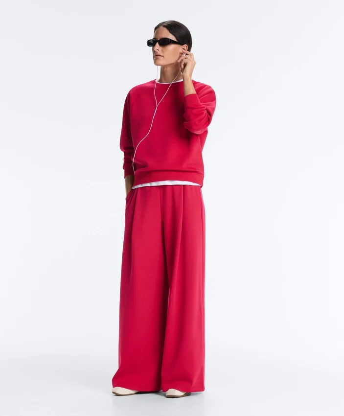 Pantaloni a gamba larga in piqué con pieghe e cotone Pantaloni a gamba larga in piqué con pieghe e cotone