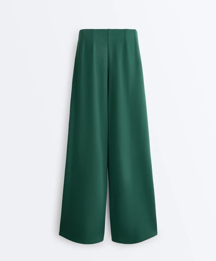 Pantaloni a gamba larga in piqué di cotone con pieghe Pantaloni a gamba larga in piqué di cotone con pieghe