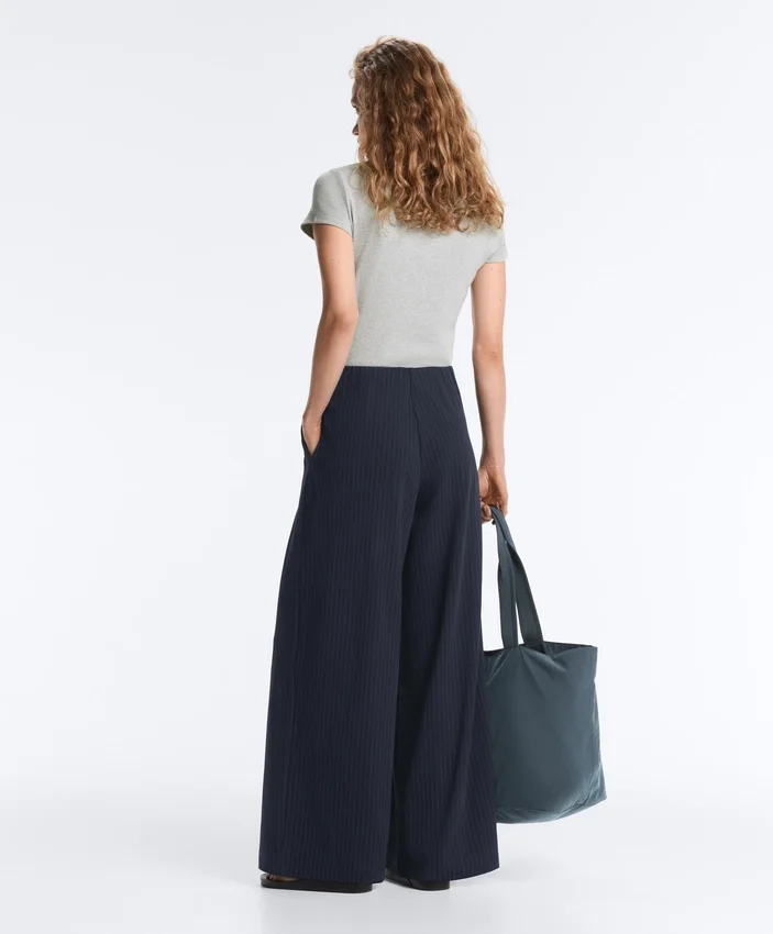 Pantaloni a gamba larga in piqué di cotone gessato Pantaloni a gamba larga in piqué di cotone gessato