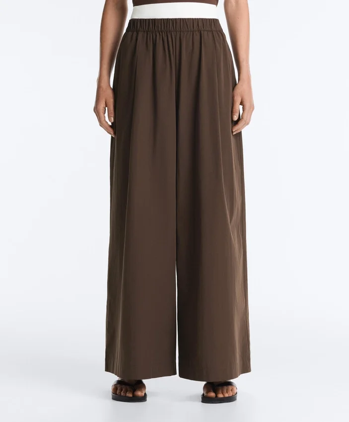 Pantaloni a gamba larga in popeline 100% cotone Pantaloni a gamba larga in popeline 100% cotone